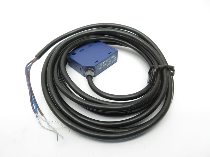 TELEMECANIQUE XUM2AKSNL2T 12-24V NSMP