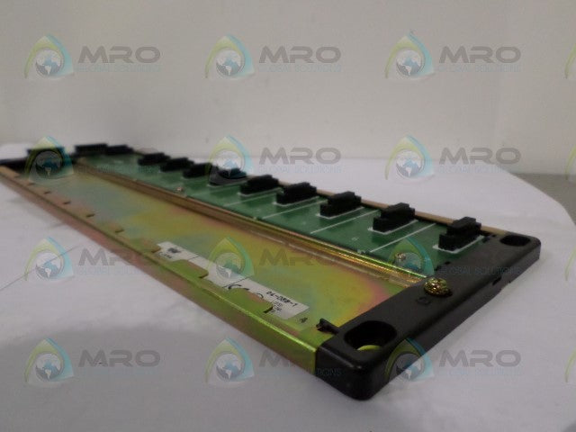 AUTOMATION DIRECT D4-08B-1 9-SLOT RACK BASE *NEW NO BOX*