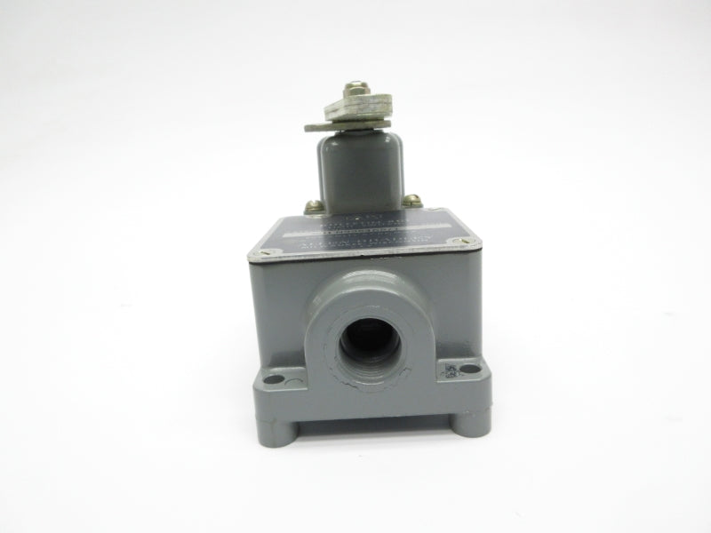 ALLEN BRADLEY 801-N995465/1 SER. A 600VAC/DC (BR/YL) NSMP