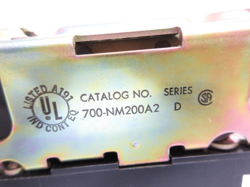ALLEN BRADLEY 700-NM200A2 SER. D 220/240V NSNP