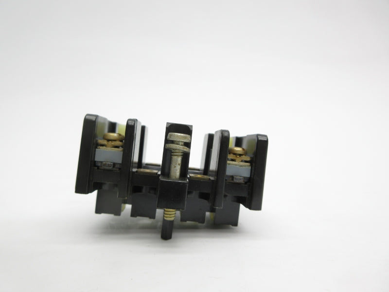 ALLEN BRADLEY 700-NA20 SER. B NSNP