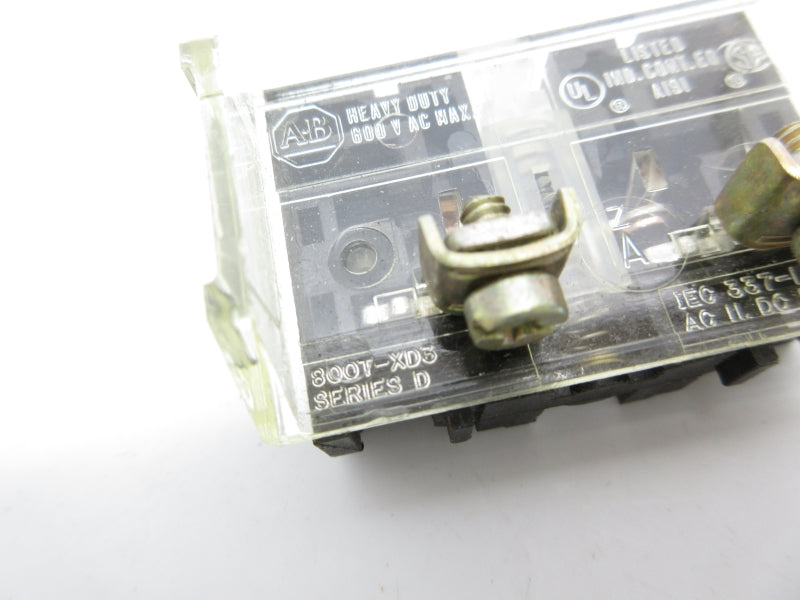 ALLEN BRADLEY 800T-XD3 SER. D 600VAC NSNP