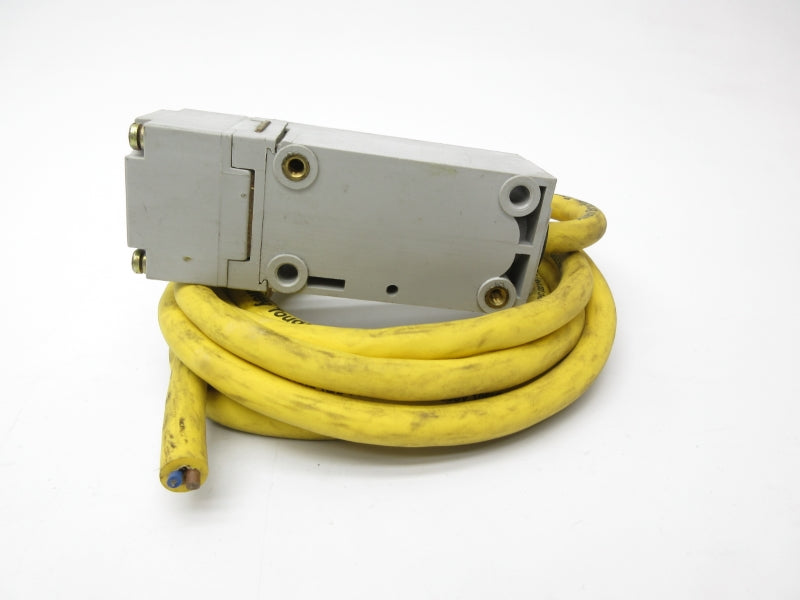 ALLEN BRADLEY 802PR-LBAR1-08 SER. E 20-250VAC/DC UNMP