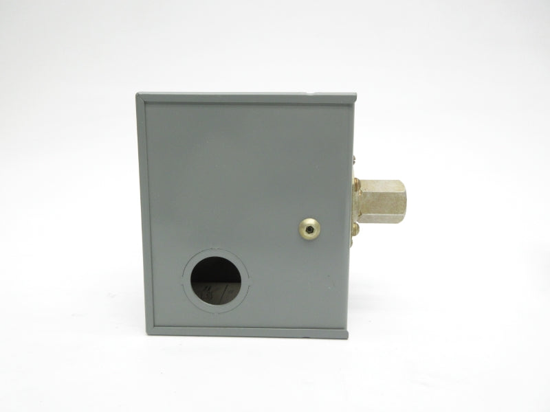 ALLEN BRADLEY 830-C5200 SER. A 480V 1/4" (BK/YL) NSMP
