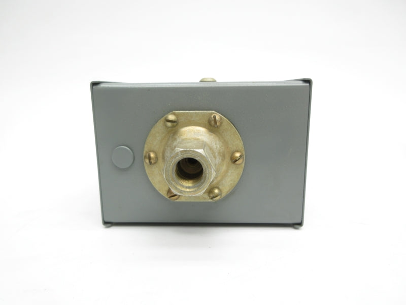 ALLEN BRADLEY 830-C5200 SER. A 480V 1/4" (BK/YL) NSMP