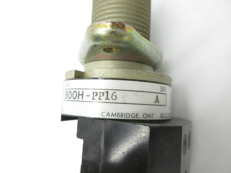ALLEN BRADLEY 800H-PP16 SER. A 120V (NO BULB) NSNP