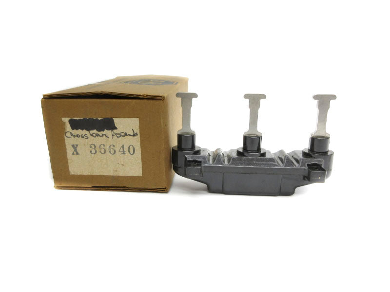 ALLEN BRADLEY X-36640 (BR/WH)