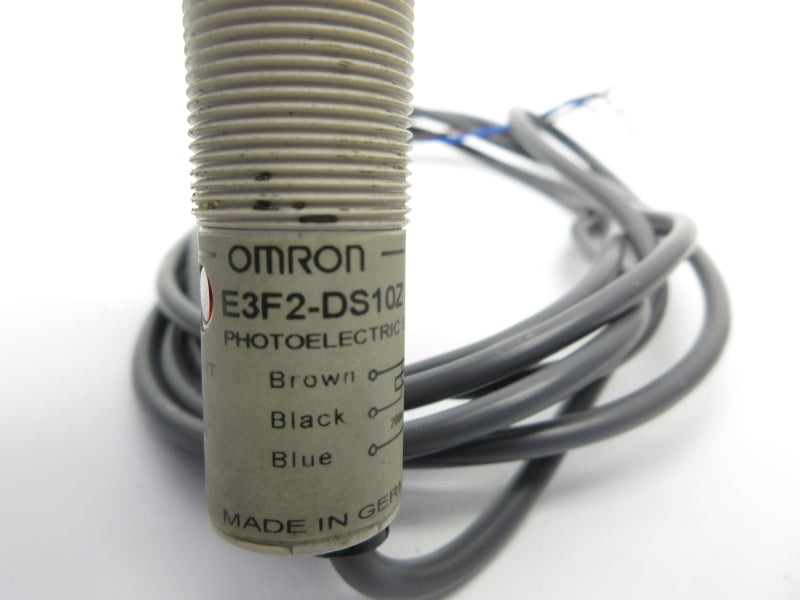 OMRON E3F2-DS10Z1-N 24-240VAC NSNP