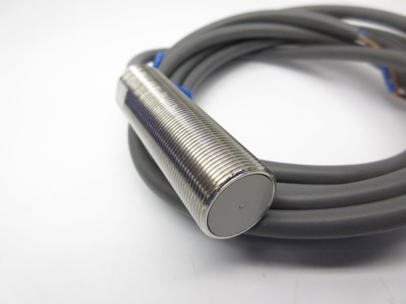 OMRON E2E2-X5Y1 24-240VAC NSNP