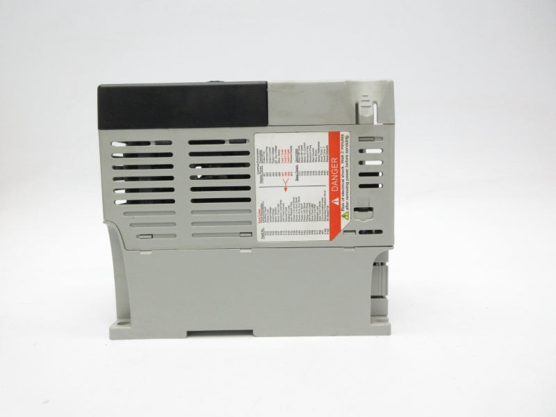 ALLEN BRADLEY 22A-B2P3N104 SER. A F/W 4.02 180-264V 2.5A NSNP