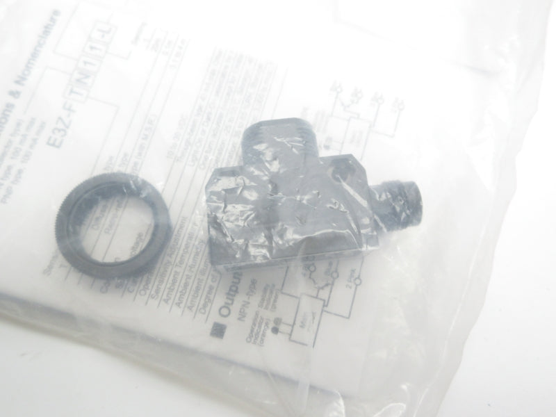 OMRON E3Z-FRP21 10-30VDC NSMP