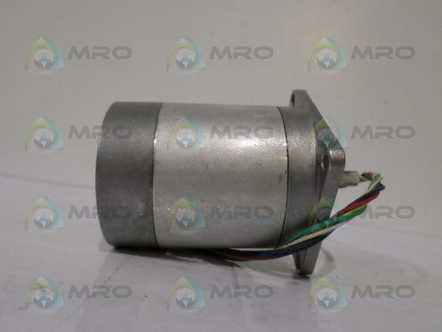 ORIENTAL MOTOR VEXTA PH268-21-A39 STEPPING MOTOR *USED*