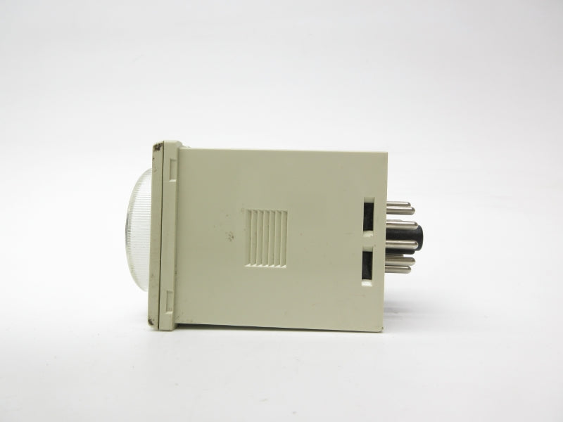 ALLEN BRADLEY 700-HR52TA17 SER. B 100-240VAC 5A 0-6S NSNP