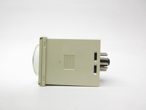 ALLEN BRADLEY 700-HR52TA17 SER. B 100-240VAC 5A 0-6S NSNP