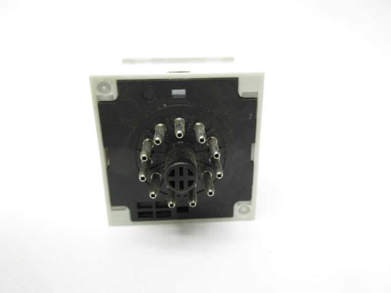 ALLEN BRADLEY 700-HR52TA17 SER. C 100-240VAC 0-12S NSNP