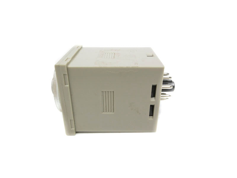 OMRON H3CR-F8 100-240VAC 0.05S-300H NSNP