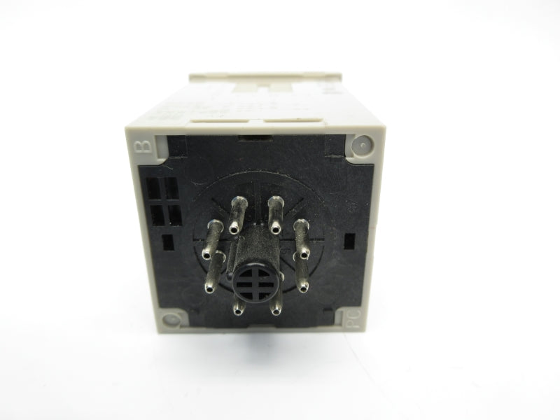 OMRON H3CR-H8L 100/110/120VAC 0.05S-12S NSNP