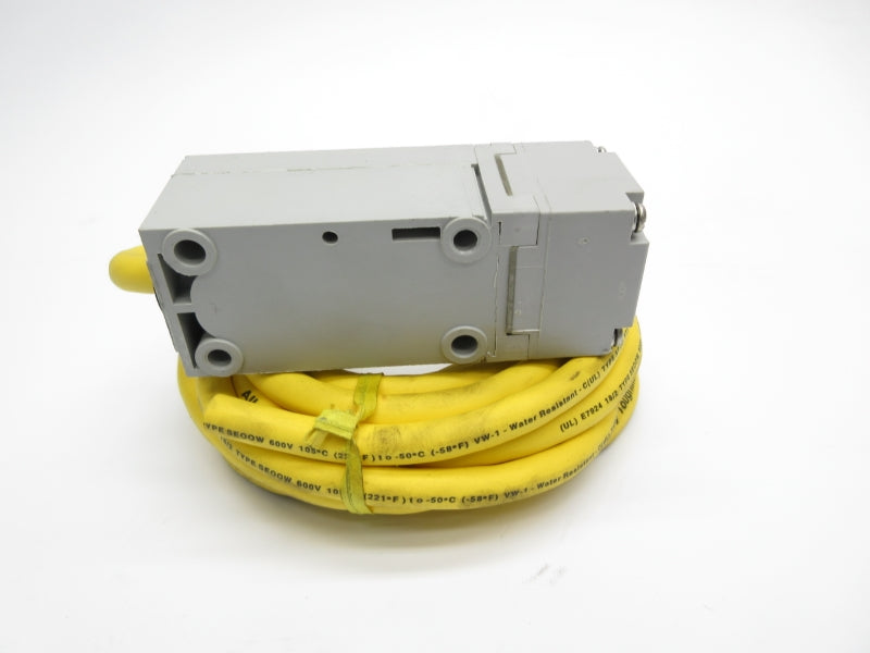 ALLEN BRADLEY 802PR-XBAR1-12 SER. E 20-250VAC/DC NSNP