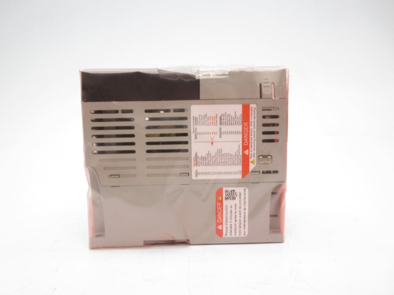 ALLEN BRADLEY 22A-D4P0N104 SER. A F/W 7.01 342-528V 5.7A NSMP