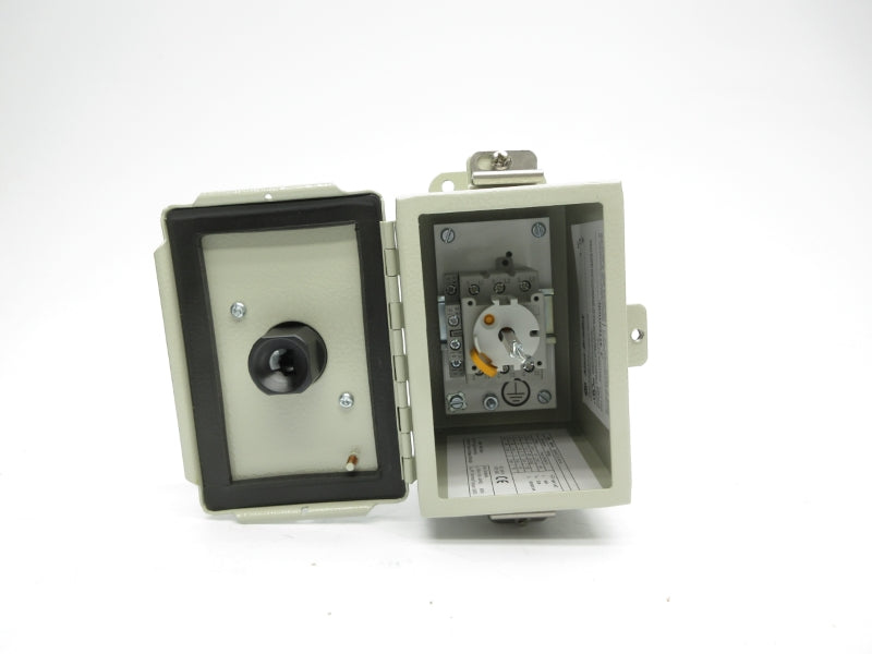 ALLEN BRADLEY 194E-FA20-P11 SER. B 600VAC 25A (BR/WH) NSMP