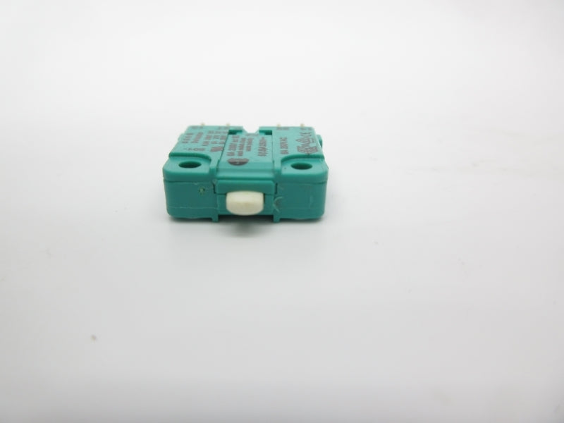EAO BR 250VAC 6A NSNP
