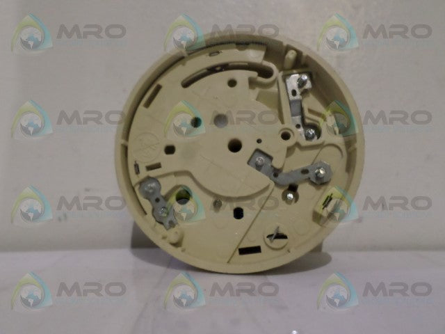 HONEYWELL T86A3006 ROUND THERMOSTAT 30VAC *NEW IN BOX*