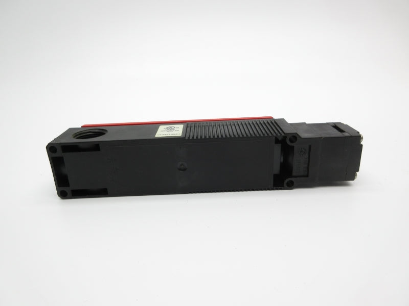 EUCHNER TP4-2131A110M 084147 230VAC 4A NSMP