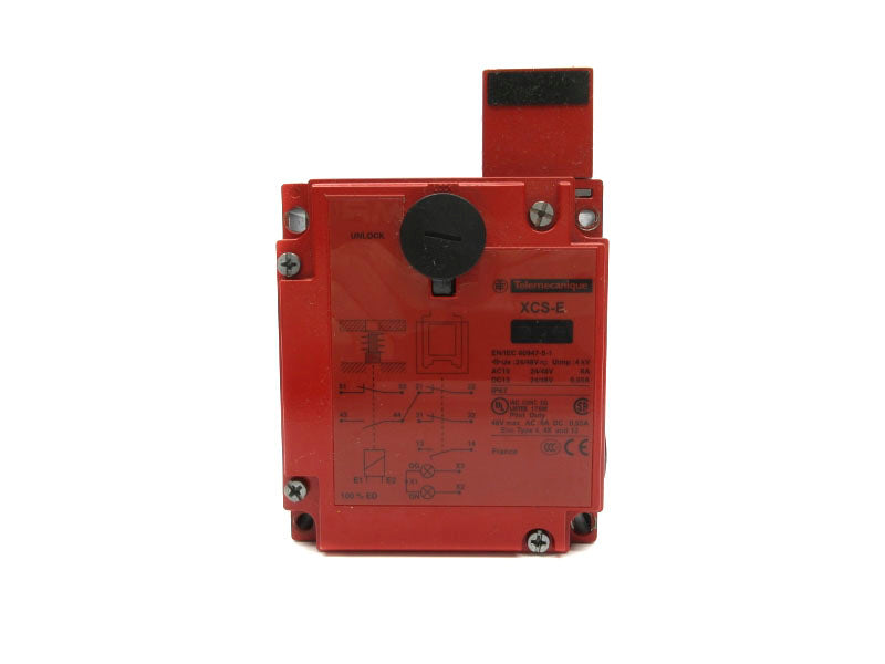 TELEMECANIQUE XCS-E7513 24V UNMP