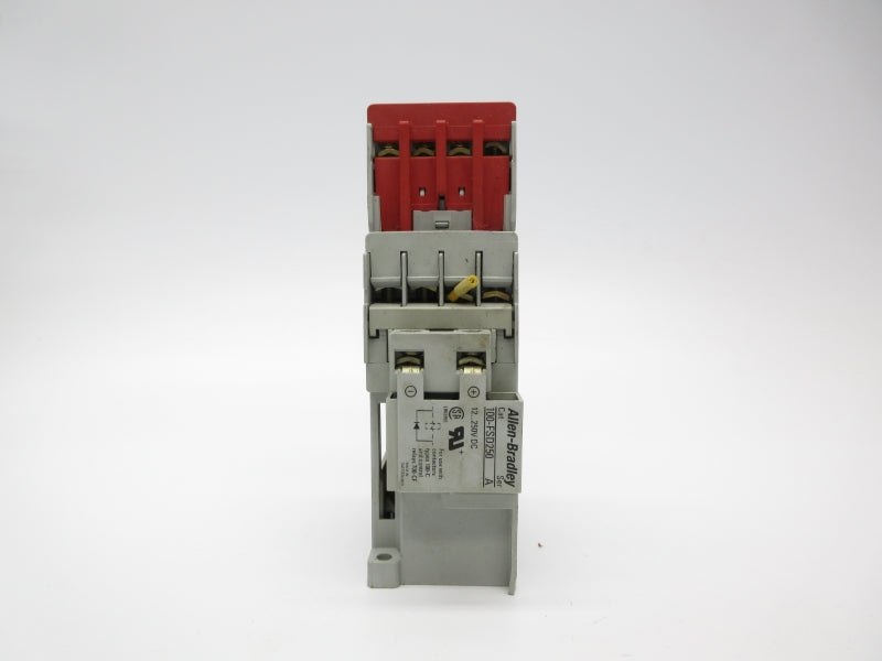 ALLEN BRADLEY 700S-CF440ZJC SER. A 24VDC UNMP