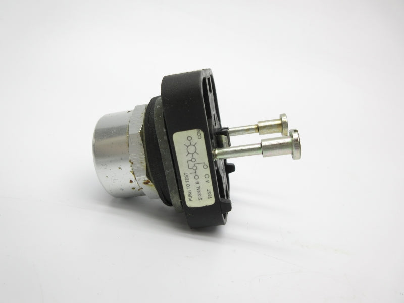 ALLEN BRADLEY 800T-PT16 SER. T 120V UNMP