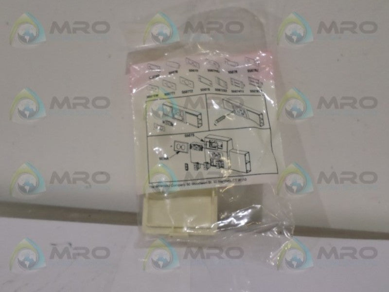 WIREMOLD 5507B BLANK FACEPLATE IVORY NSNP