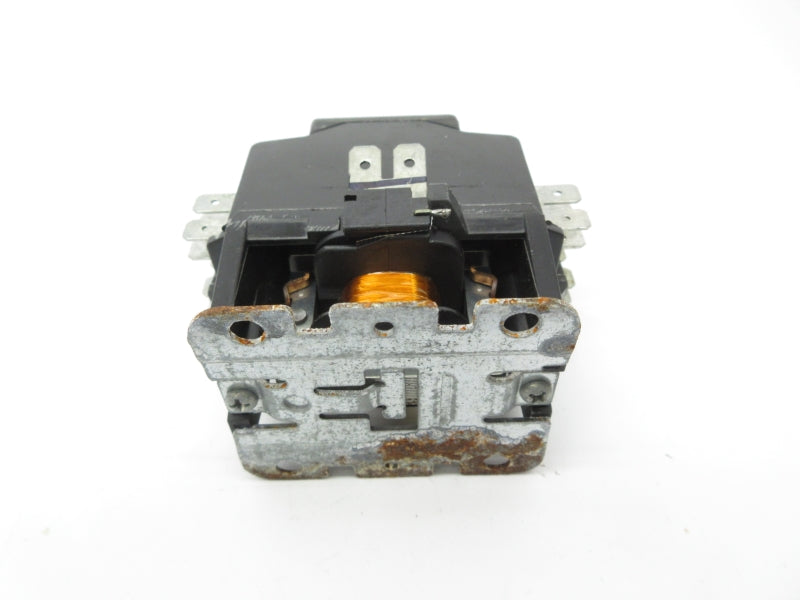 INTERNATIONAL REFRIGERATION PRODUCTS DP240120F 120VAC 40A (AS PICTURED) NSNP
