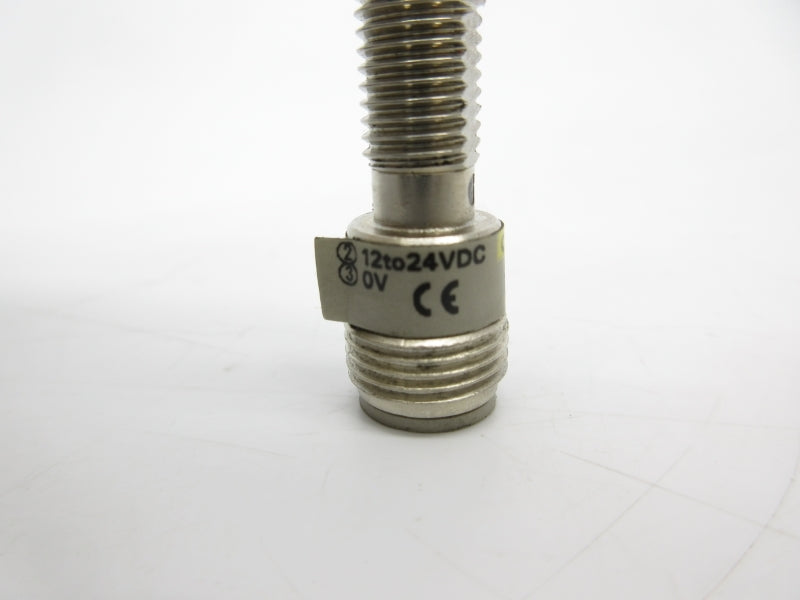 OMRON E2E-X2D2-M1 12-24VDC UNMP