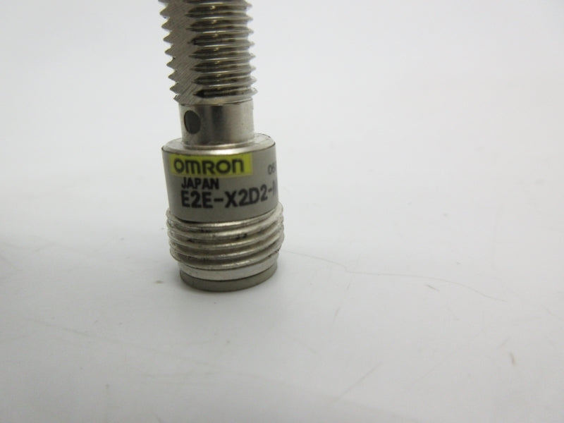 OMRON E2E-X2D2-M1 12-24VDC UNMP