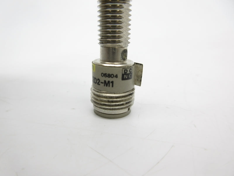 OMRON E2E-X2D2-M1 12-24VDC UNMP