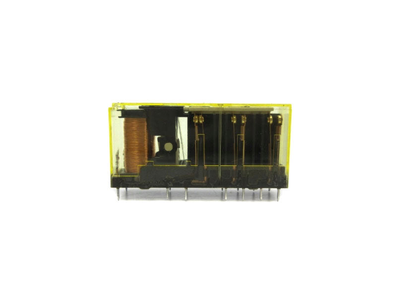 IDEC RF1V-4A2B-D24 250V 6A UNMP