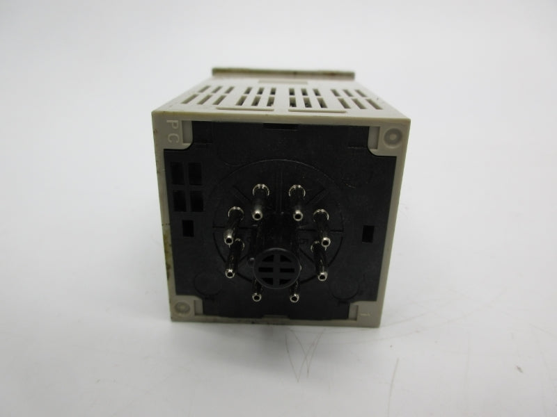 OMRON H5CN-XCN 100-240VAC 3A UNMP