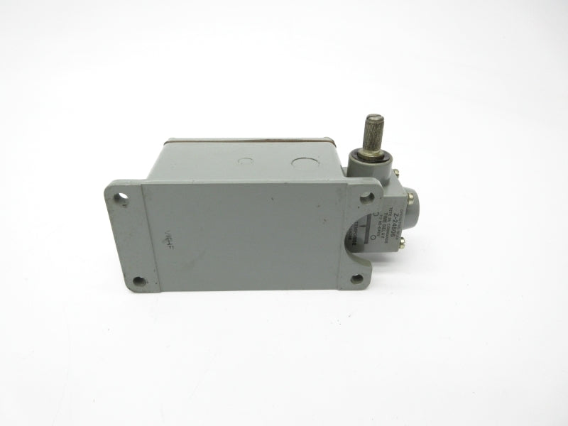 ALLEN BRADLEY 802T-R8TD SER. 2 120VAC 3A NSNP