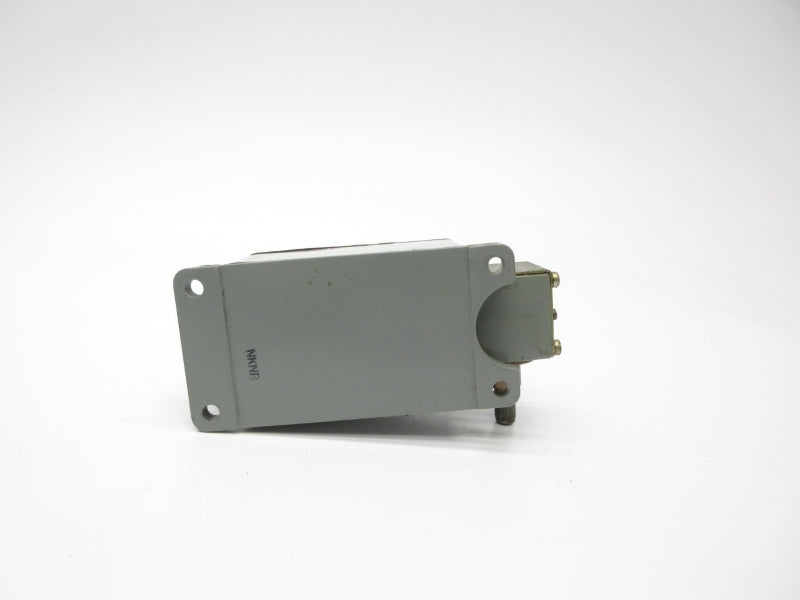 ALLEN BRADLEY 802T-R4TD SER. 1 120VAC 3A (AS PICTURED) NSNP