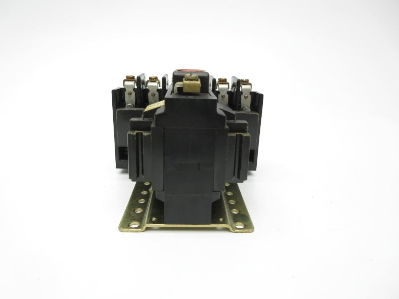 ALLEN BRADLEY 700-BRM400A1 SER. B 110/120V NSNP