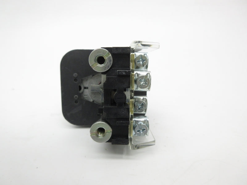 ALLEN BRADLEY 800T-D2A SER. T (AS PICTURED) (WH) NSMP