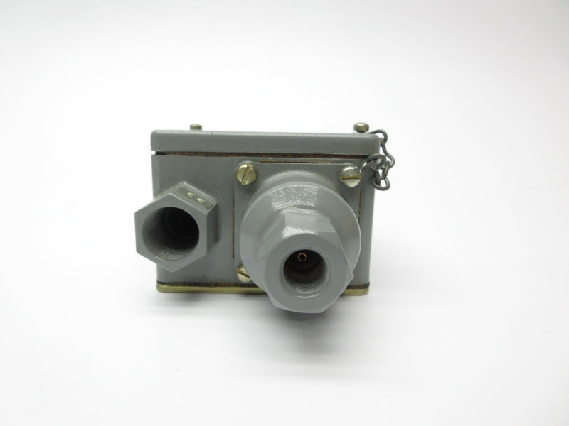 ALLEN BRADLEY 836T-D451J SER. A 120-600VAC 60A 175PSI NSNP