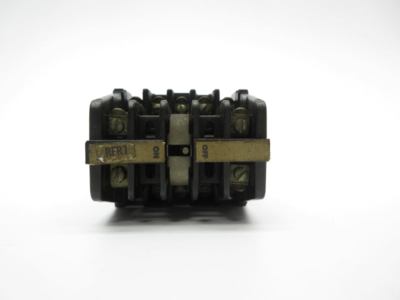 GENERAL ELECTRIC CR120A33702 SER. A 115V 10A UNMP