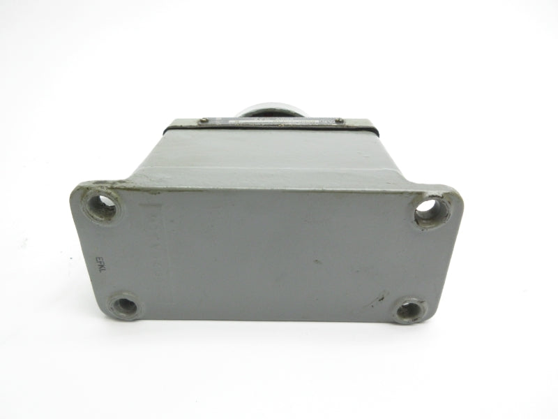 ALLEN BRADLEY 800P-1S1AR SER. C 600V UNMP