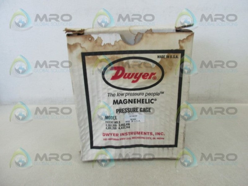 DWYER 12-167360-01 PRESSURE GAUGE 30-0-30 PSI   NSMP