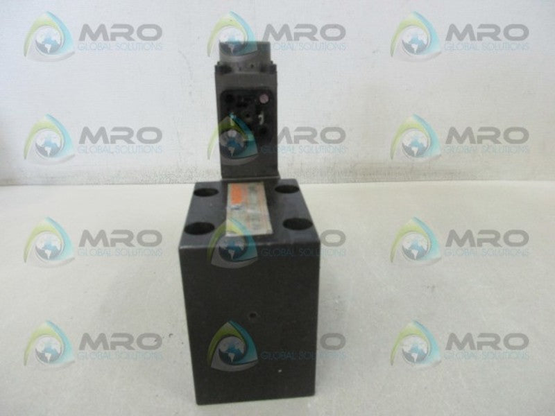 HUSKY RHE 30 CTI S2 WX1B/1 INJECTION MOLDING SYSTEM  UNMP