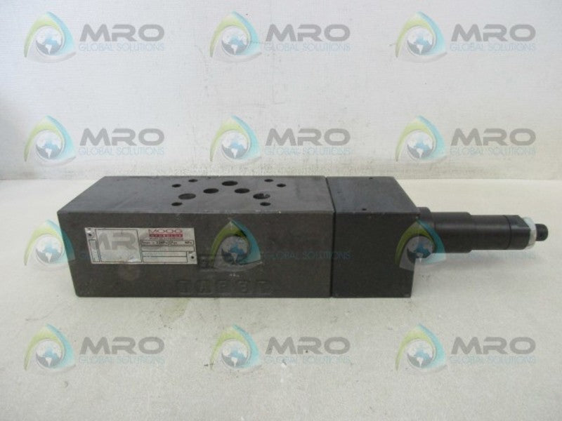 MOOG XEB17497-000-21 PRESSURE VAVLE  UNMP