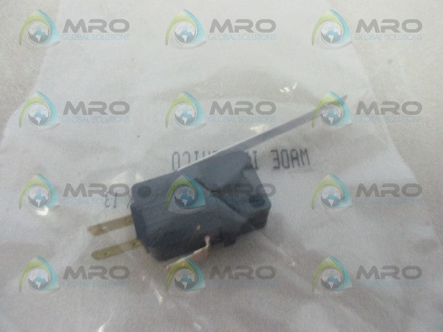 HONEYWELL V7-1B17D8-048-S SNAP SWITCH * NEW IN FACTORY BAG *