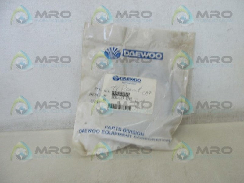 DAEWOO 9999D700581 SEAL-LIP TYPE * NEW IN FACTORY BAG *
