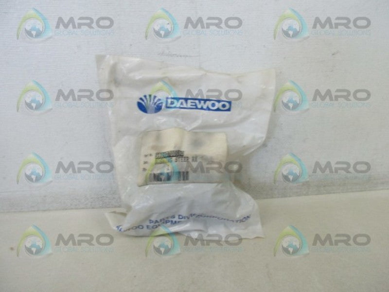 DAEWOO 9999D700590 BUSHING STEER * NEW IN FACTORY BAG *